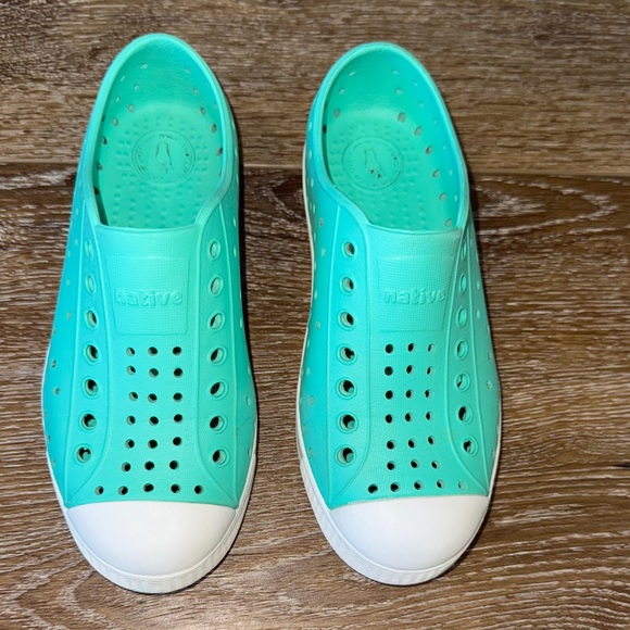Native Slip-ons Size 13 - Picture 1 of 9